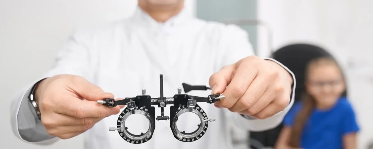 Wann sollte man eine optometrische Untersuchung machen?